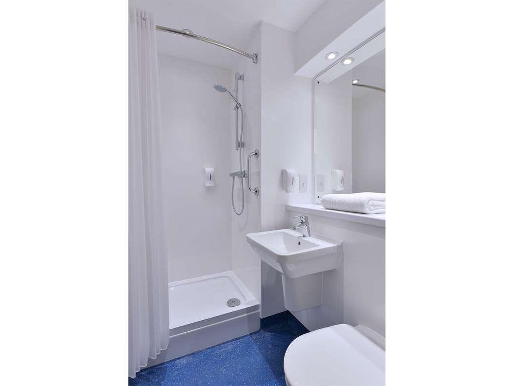 Travelodge Littlehampton Rustington Room photo